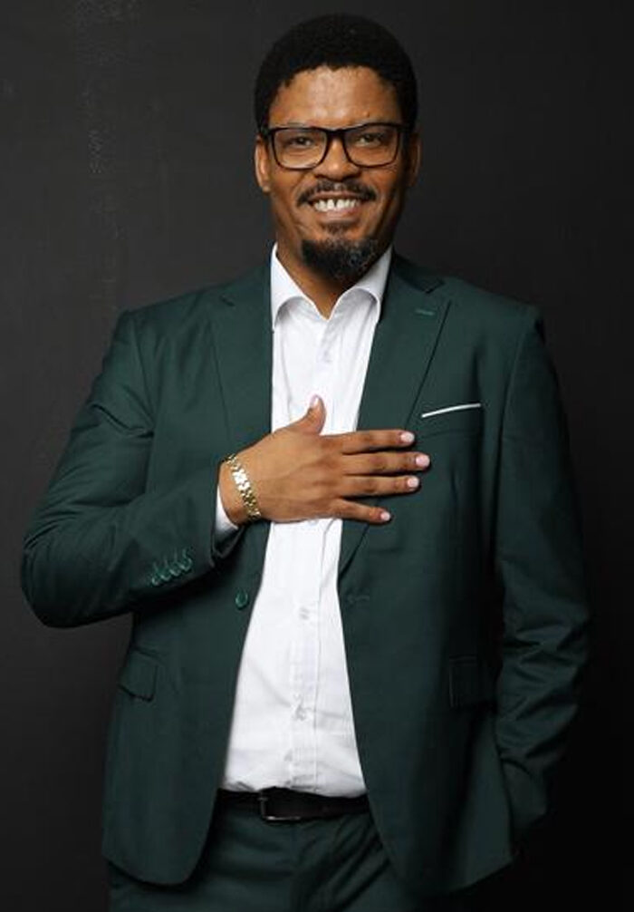 Lehlohonolo-Mazindo_about_me_top